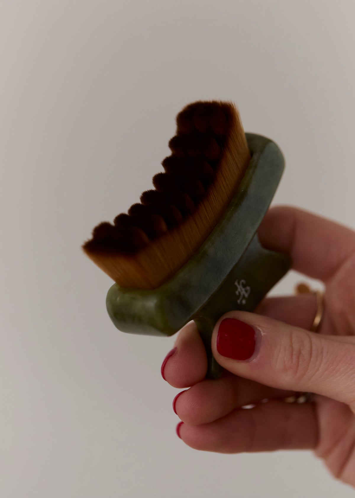 GREEN JADE LYMPHATIC CONTOUR BRUSH - PREMIUM STONE
