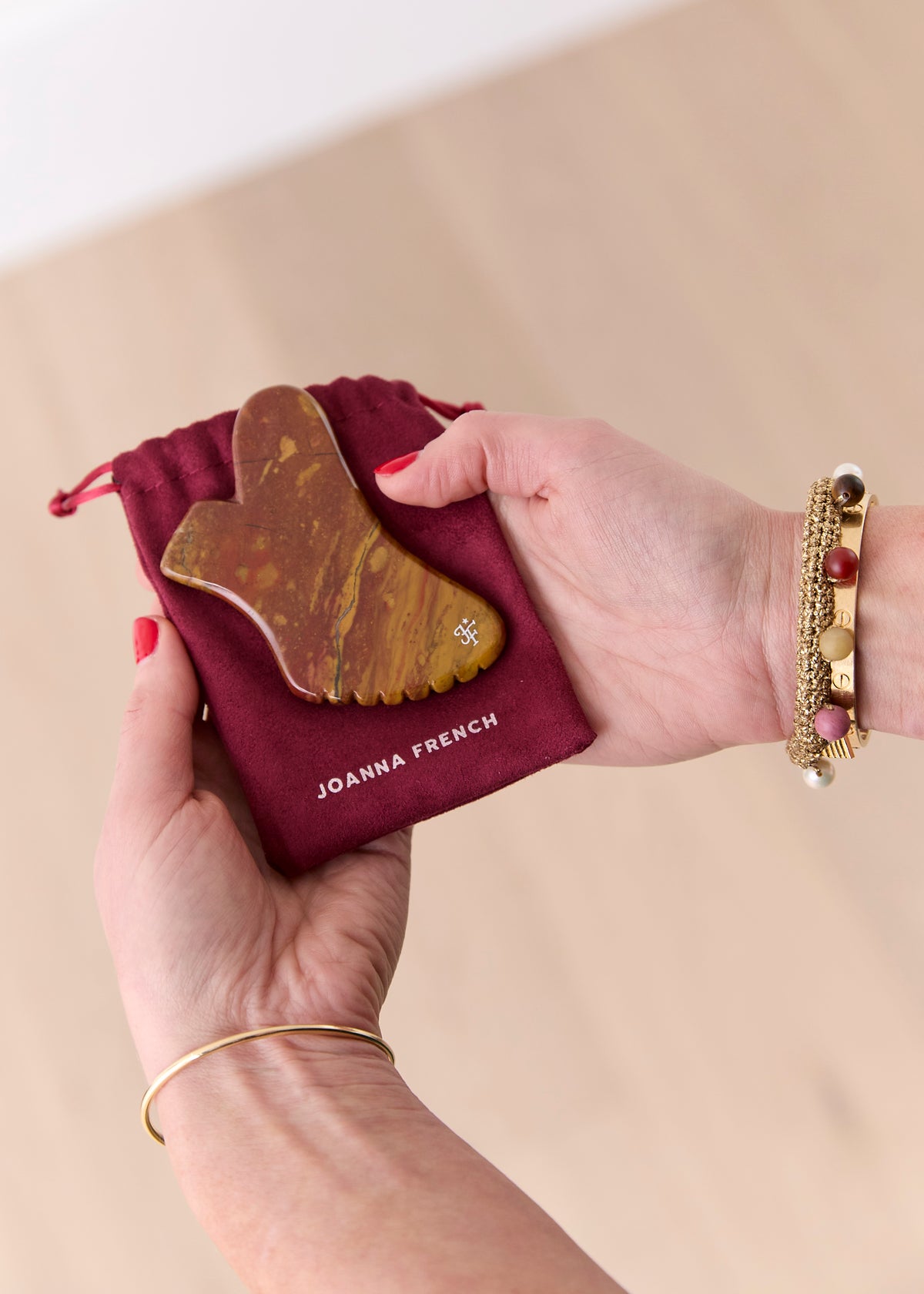 GUA SHA - PREMIUM STONE *match your mood*